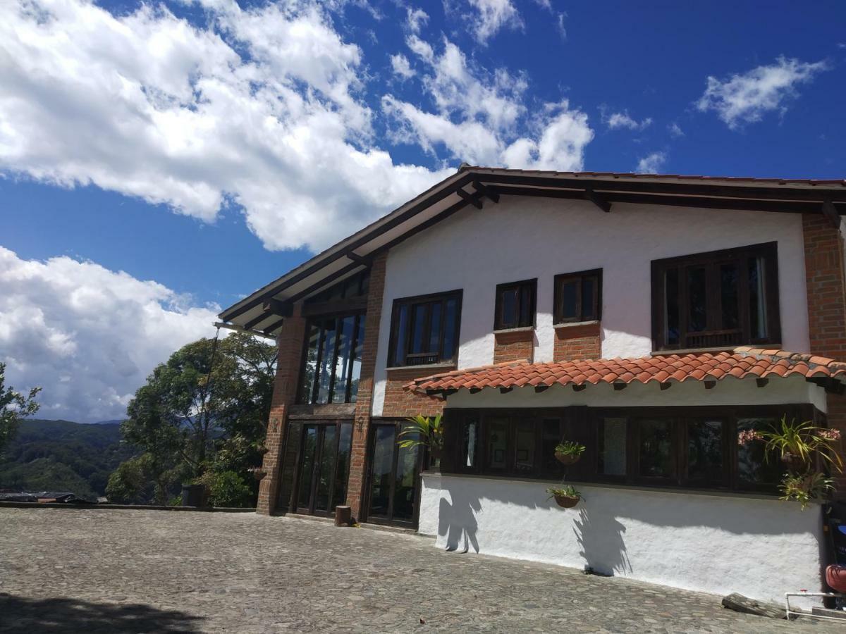 Hotel Villa Isabel Salento Luaran gambar